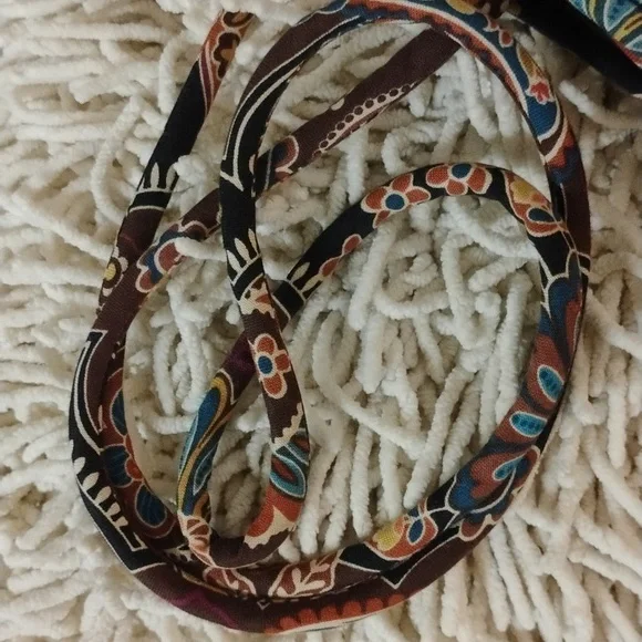 Vera Bradley Kensington Cross body wallet - Picture 8 of 11